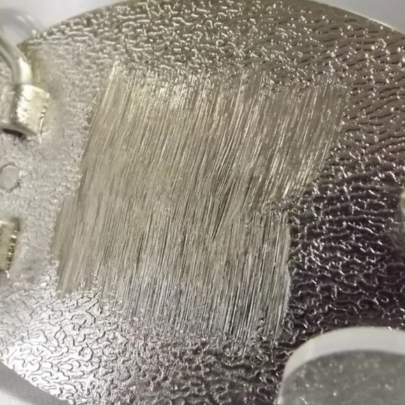 3 Section Triangle Symbol Belt Buckle - Picture 5 of 7